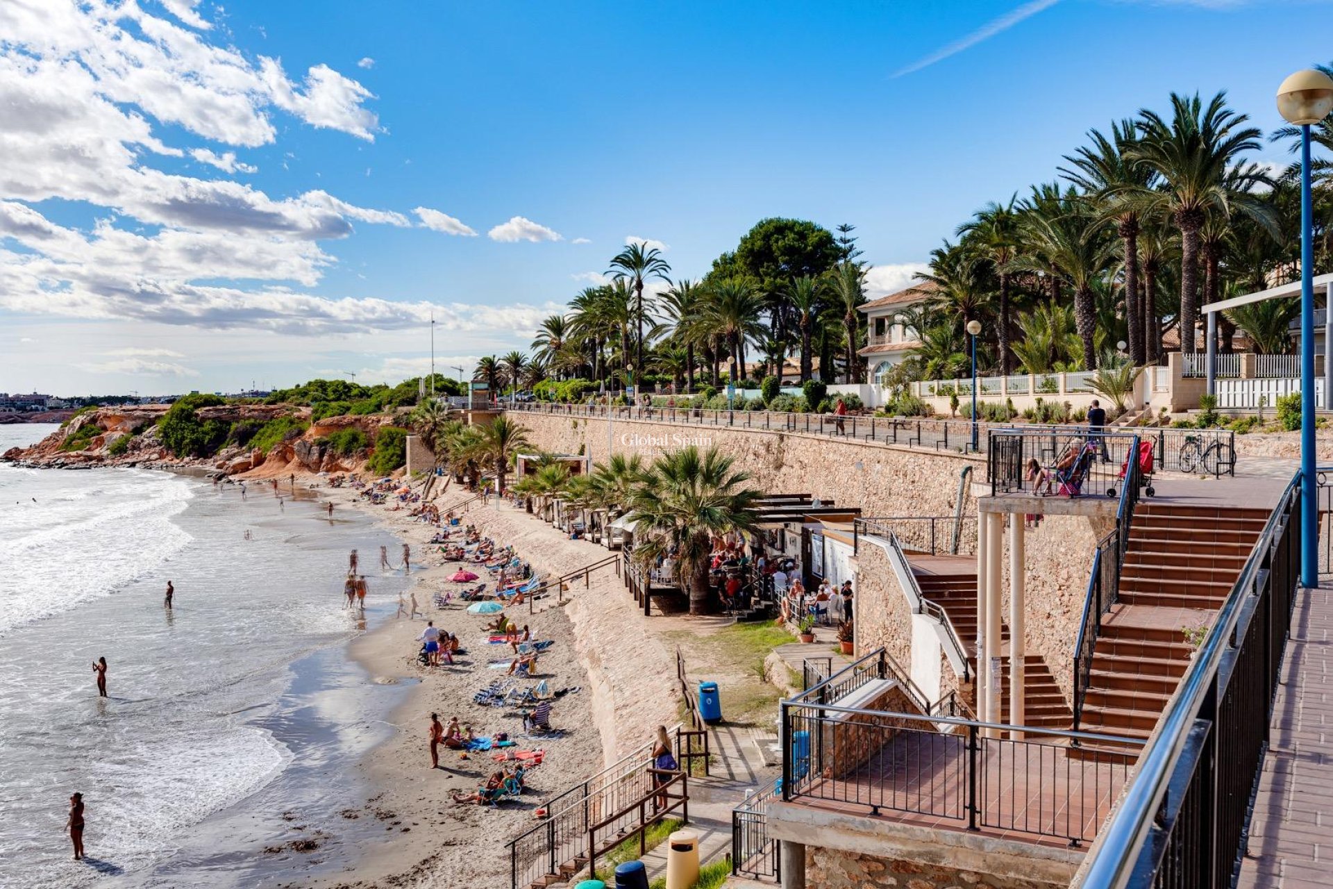 Odsprzedaż - MIESZKANIE -
ORIHUELA COSTA - VILLAMARTÍN