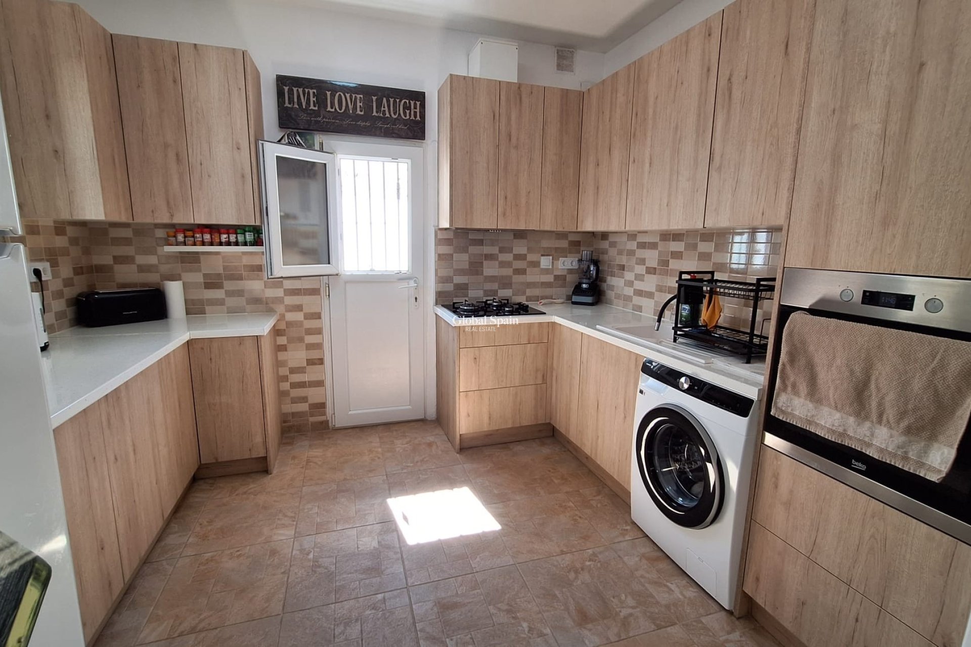 Odsprzedaż - MIESZKANIE -
Orihuela Costa - Villamartin