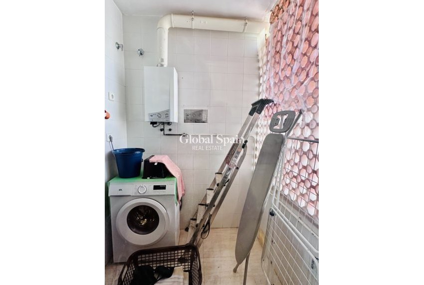 Odsprzedaż - MIESZKANIE -
ORIHUELA COSTA - 