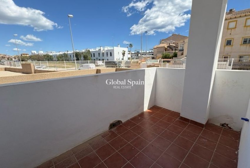 Odsprzedaż - MIESZKANIE -
ORIHUELA COSTA - 