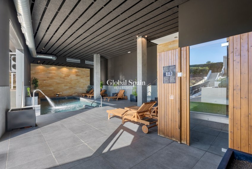 Odsprzedaż - MIESZKANIE -
ORIHUELA COSTA - 