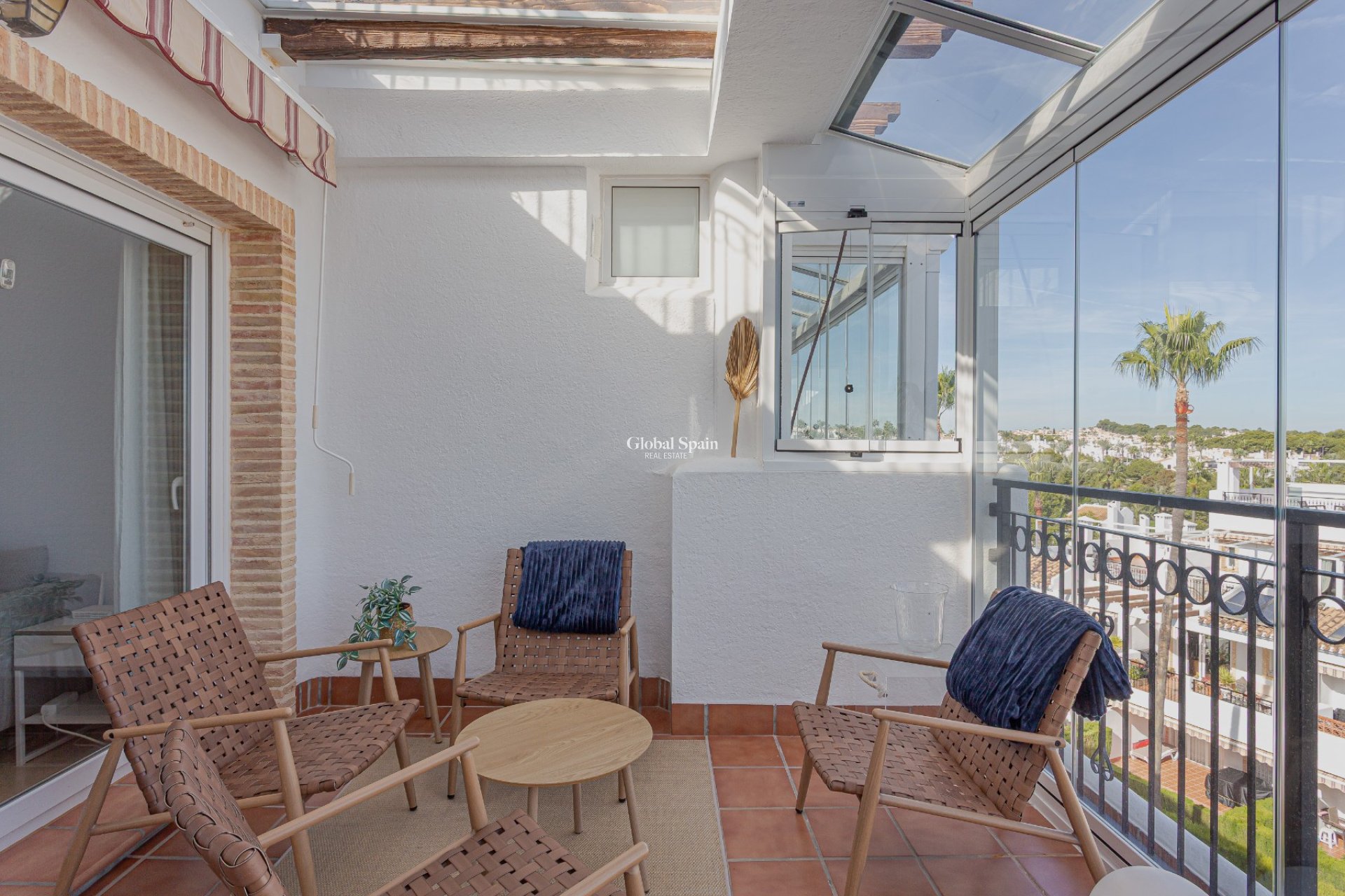 Odsprzedaż - MIESZKANIE -
ORIHUELA COSTA - 