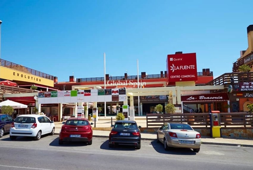 Odsprzedaż - MIESZKANIE -
ORIHUELA COSTA - 