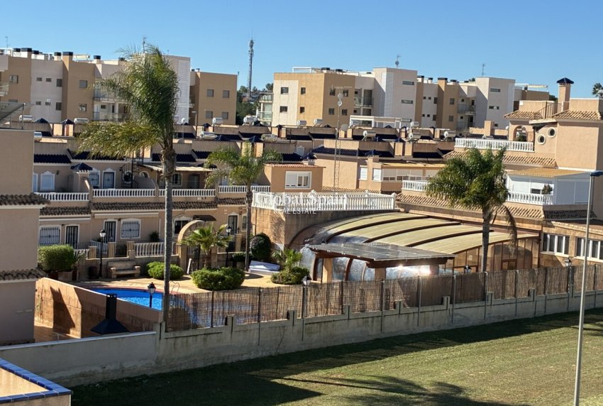 Odsprzedaż - MIESZKANIE -
ORIHUELA COSTA - 