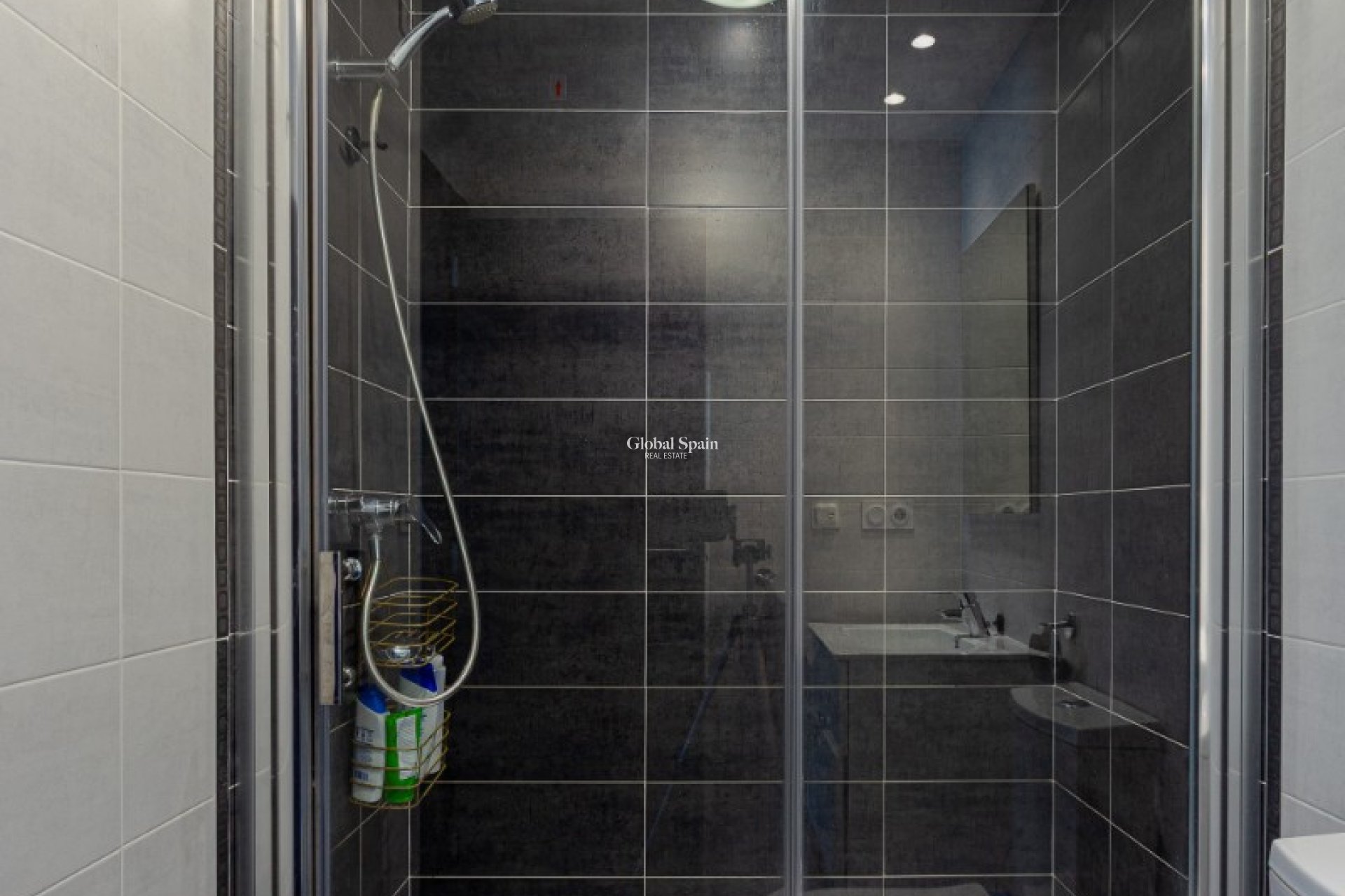 Odsprzedaż - MIESZKANIE -
ORIHUELA COSTA - 