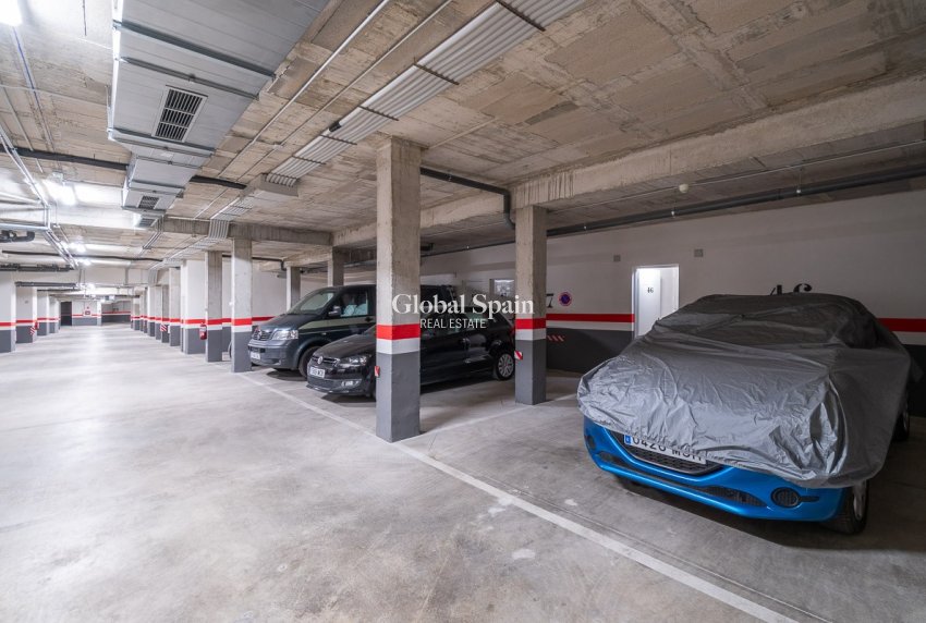 Odsprzedaż - MIESZKANIE -
ORIHUELA COSTA - 