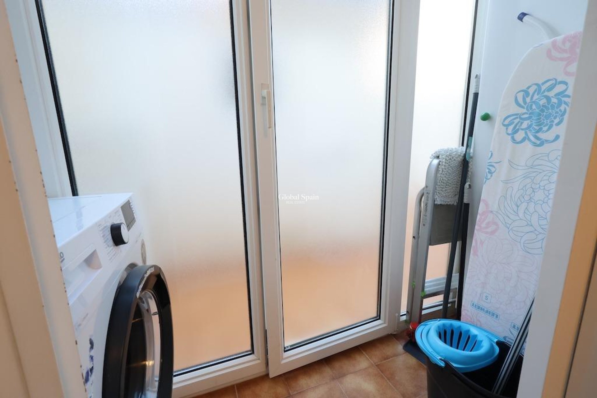 Odsprzedaż - MIESZKANIE -
ORIHUELA COSTA - 