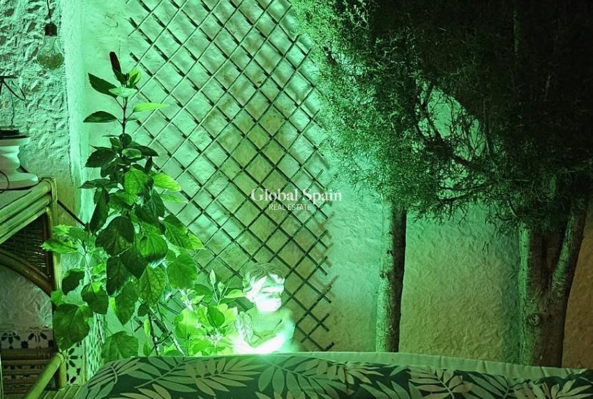 Odsprzedaż - MIESZKANIE -
ORIHUELA COSTA - 