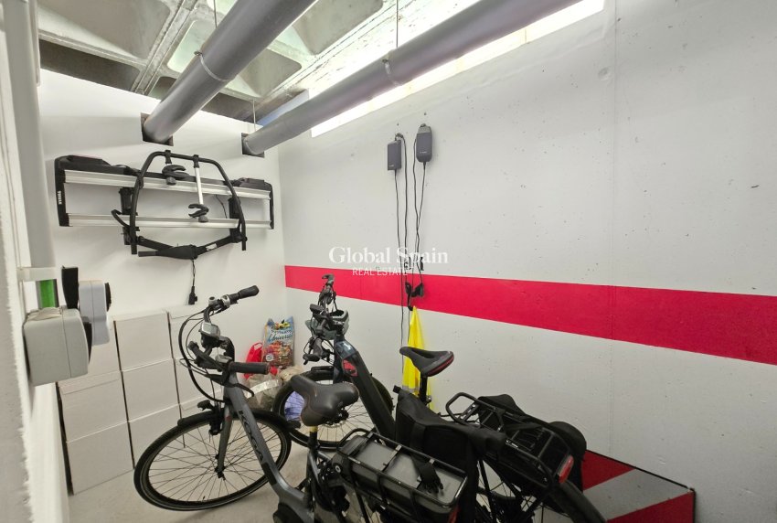 Odsprzedaż - MIESZKANIE -
ORIHUELA COSTA - 