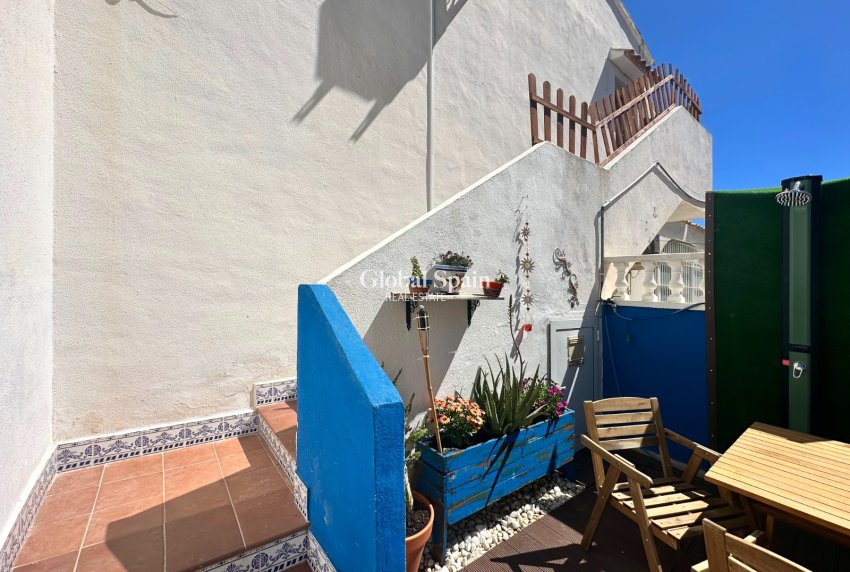 Odsprzedaż - MIESZKANIE -
ORIHUELA COSTA - 