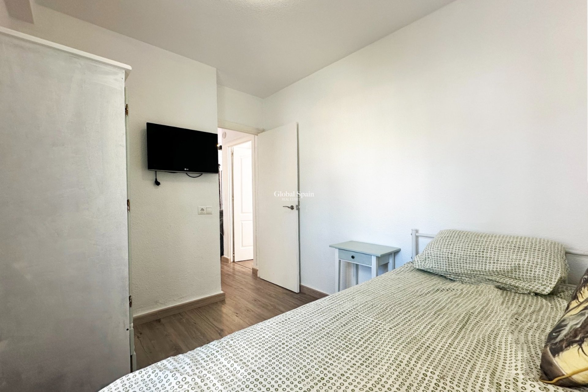 Odsprzedaż - MIESZKANIE -
ORIHUELA COSTA - 