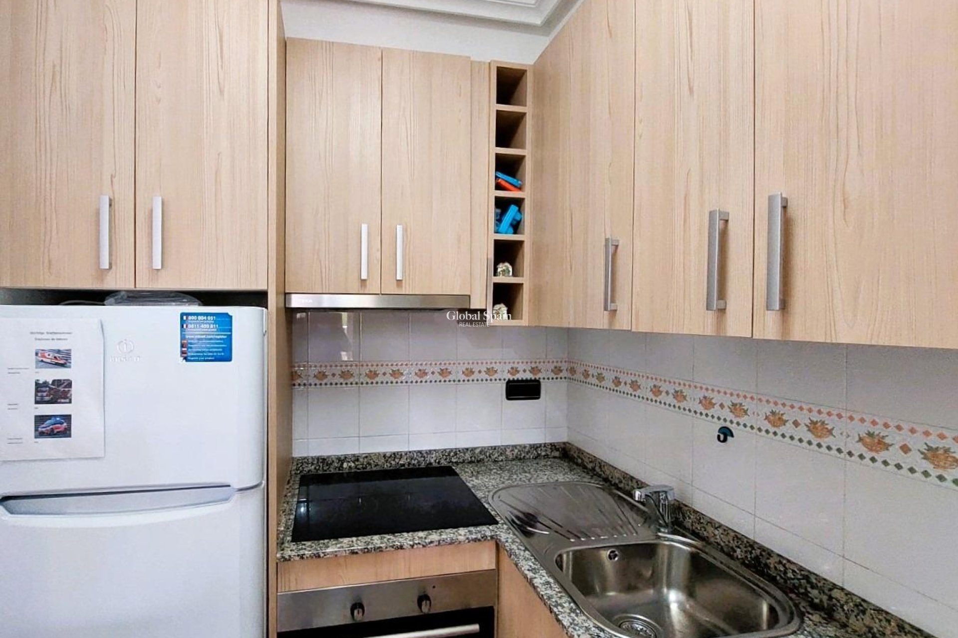 Odsprzedaż - MIESZKANIE -
ORIHUELA COSTA - 
