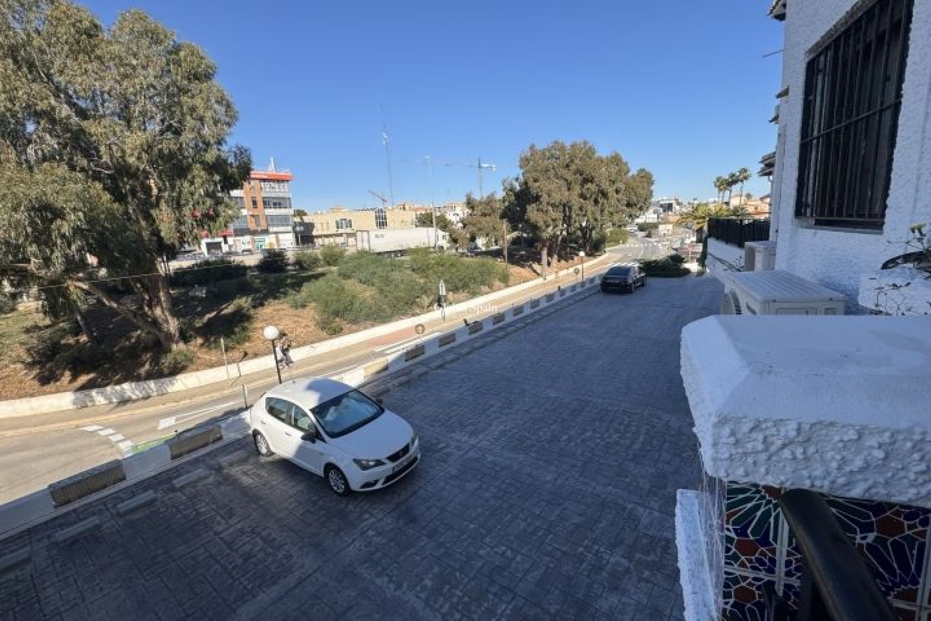 Odsprzedaż - MIESZKANIE -
ORIHUELA COSTA - 