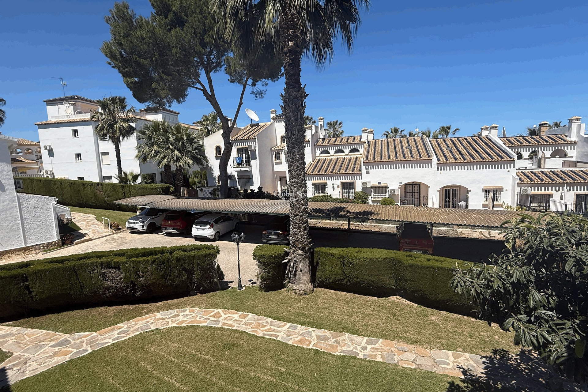 Odsprzedaż - MIESZKANIE -
ORIHUELA COSTA - 