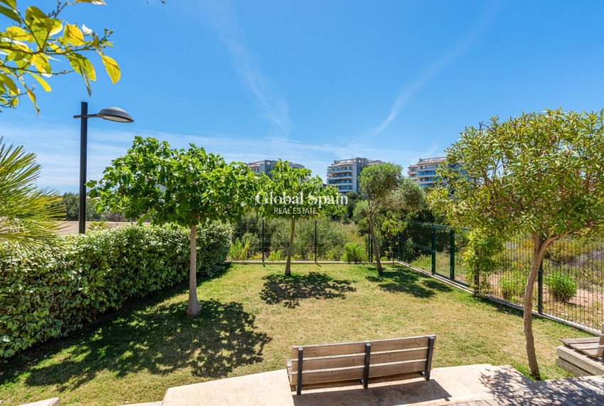 Odsprzedaż - MIESZKANIE -
ORIHUELA COSTA - 