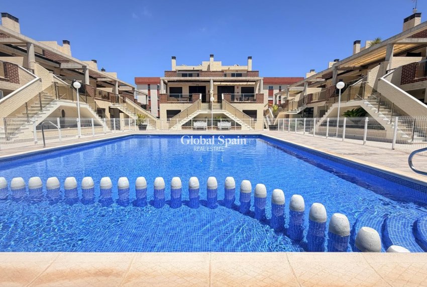 Odsprzedaż - MIESZKANIE -
ORIHUELA COSTA - 