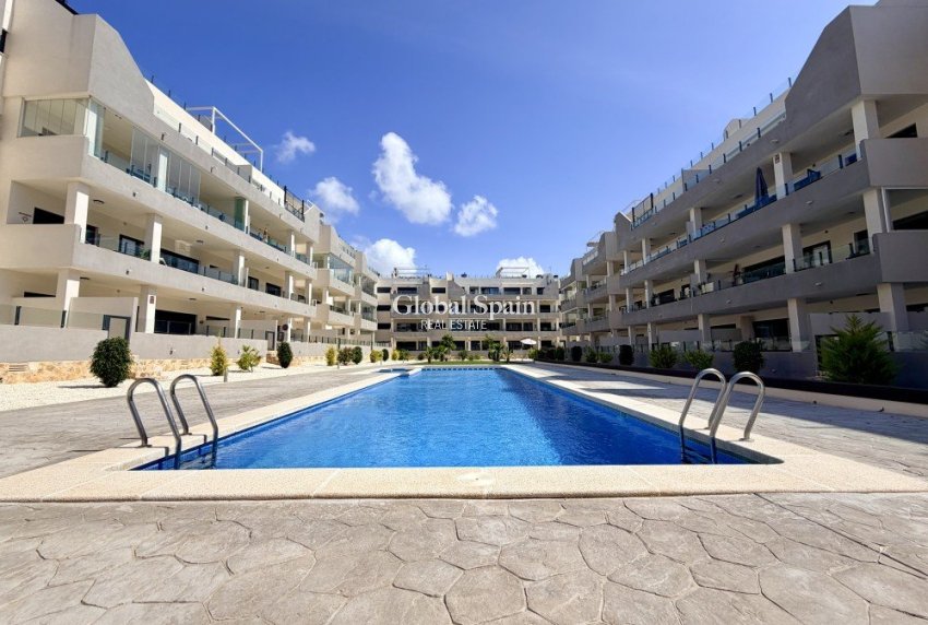 Odsprzedaż - MIESZKANIE -
ORIHUELA COSTA - 