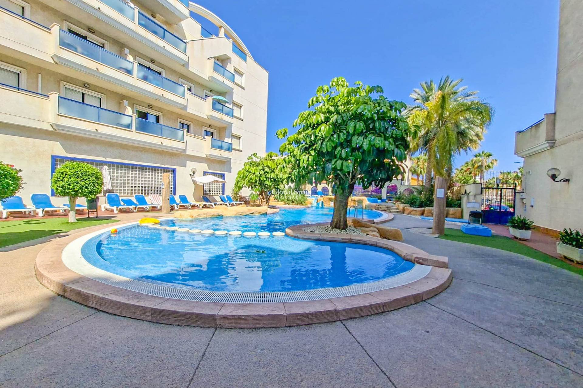Odsprzedaż - MIESZKANIE -
ORIHUELA COSTA - 