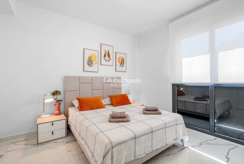 Odsprzedaż - MIESZKANIE -
ORIHUELA COSTA - 