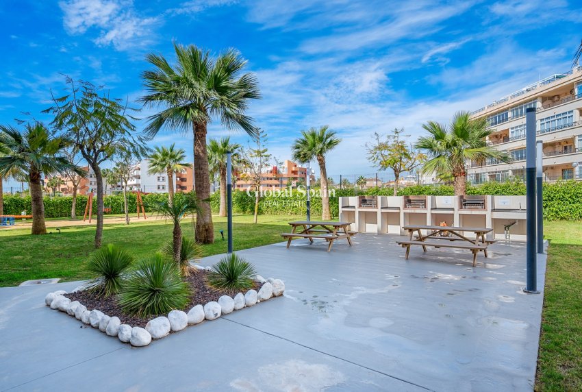 Odsprzedaż - MIESZKANIE -
ORIHUELA COSTA - 