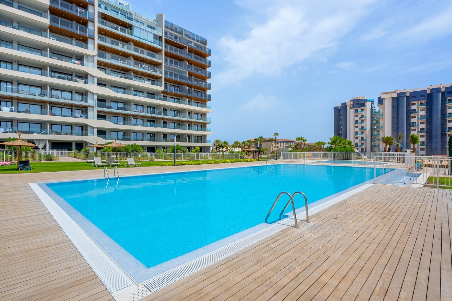 Odsprzedaż - MIESZKANIE -
ORIHUELA COSTA - 