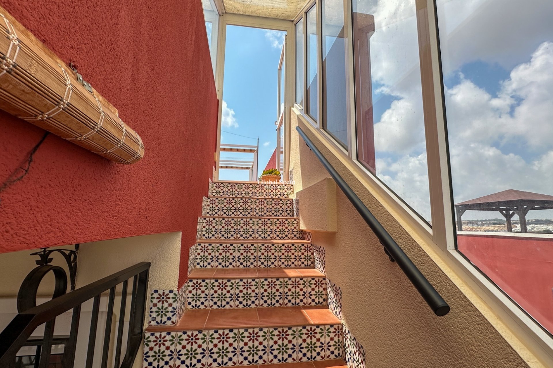 Odsprzedaż - MIESZKANIE -
ORIHUELA COSTA - 