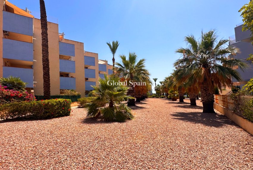 Odsprzedaż - MIESZKANIE -
ORIHUELA COSTA - 