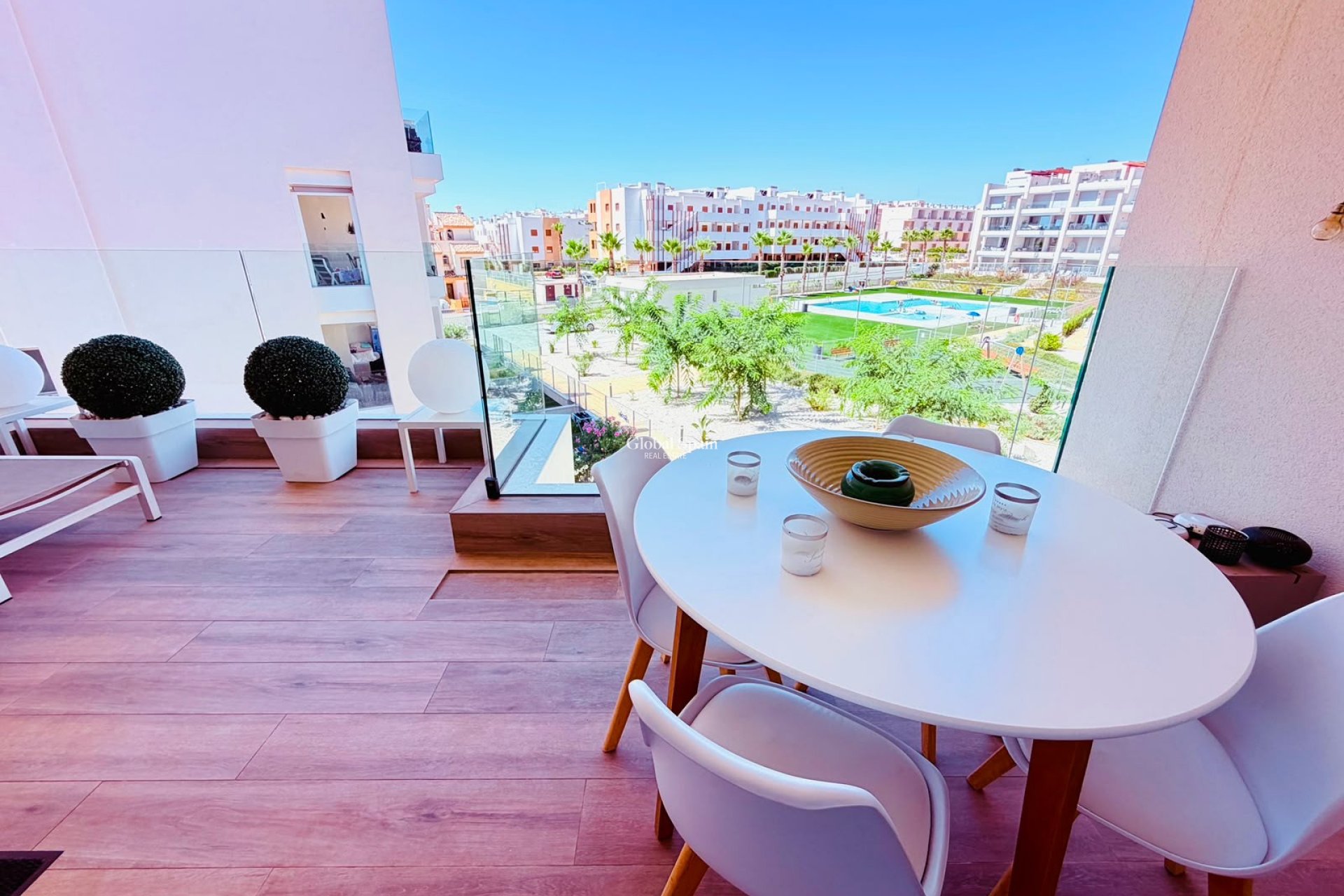 Odsprzedaż - MIESZKANIE -
ORIHUELA COSTA - 