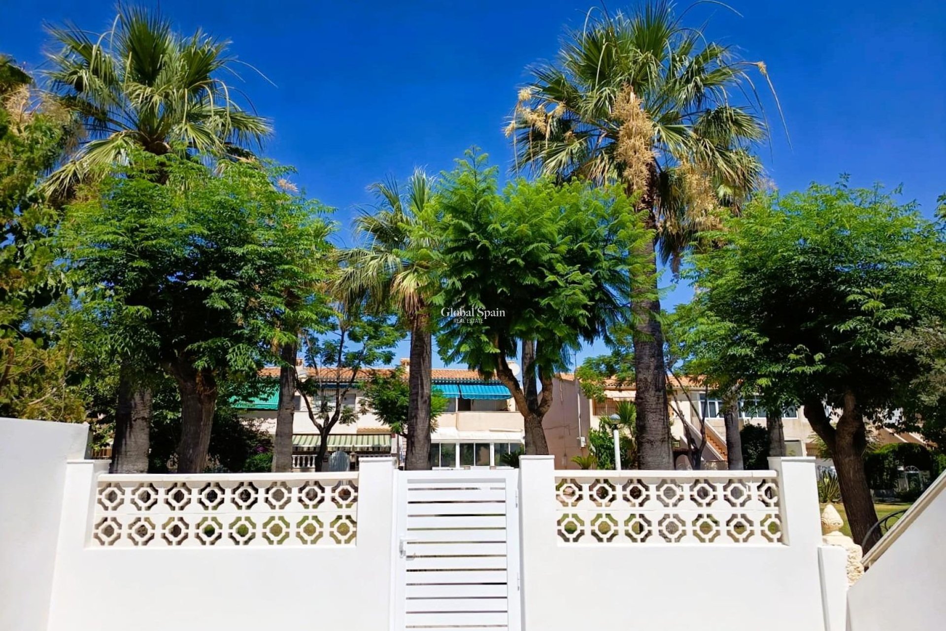 Odsprzedaż - MIESZKANIE -
ORIHUELA COSTA - 