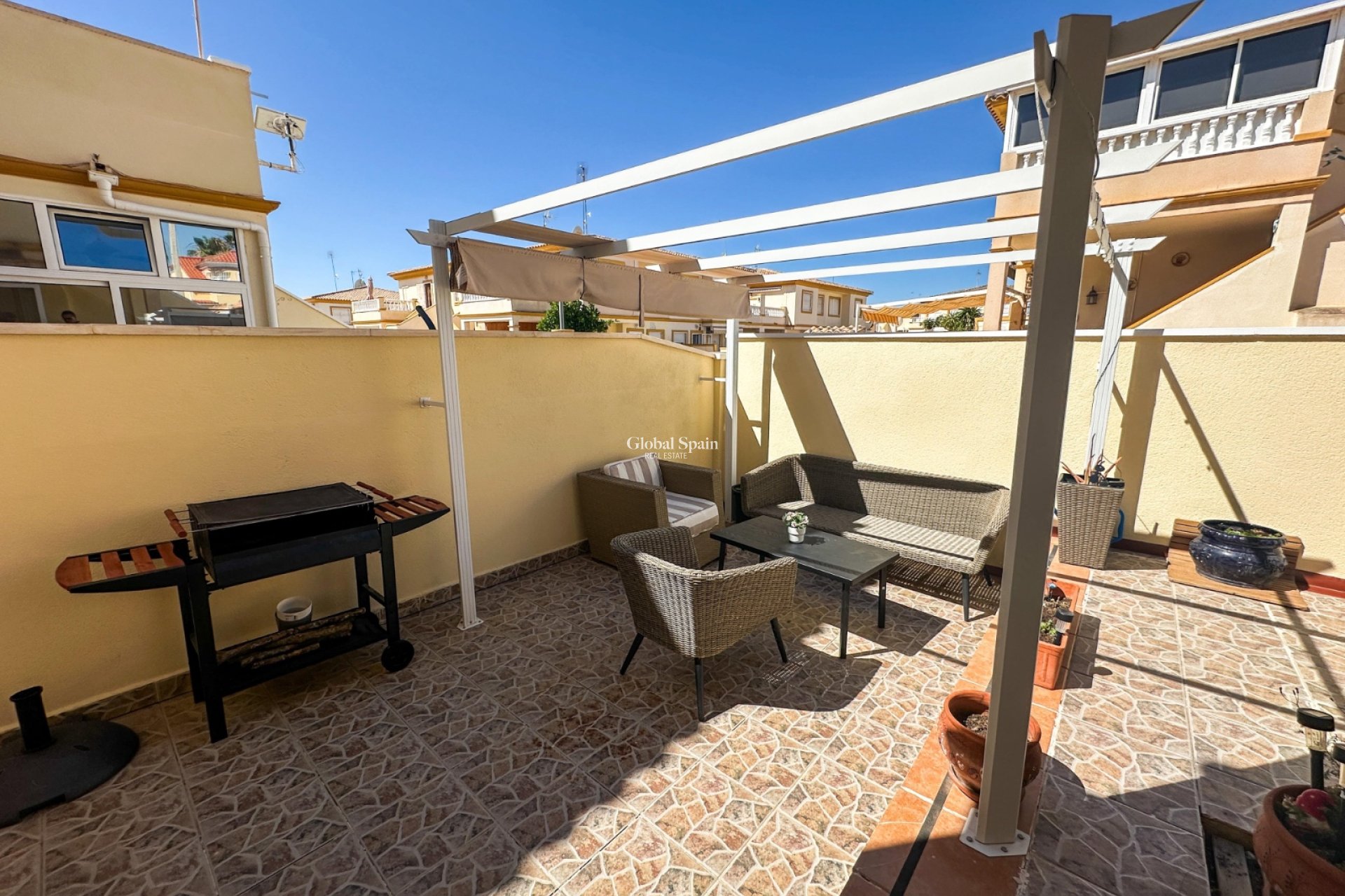 Odsprzedaż - MIESZKANIE -
ORIHUELA COSTA - 