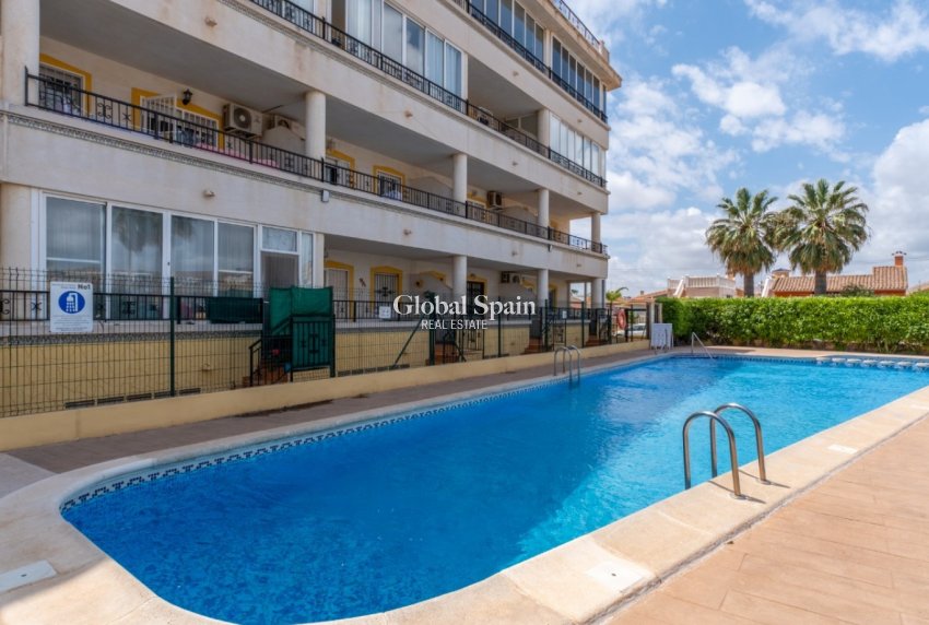 Odsprzedaż - MIESZKANIE -
ORIHUELA COSTA - 