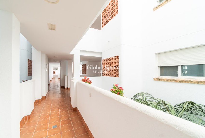 Odsprzedaż - MIESZKANIE -
ORIHUELA COSTA - 