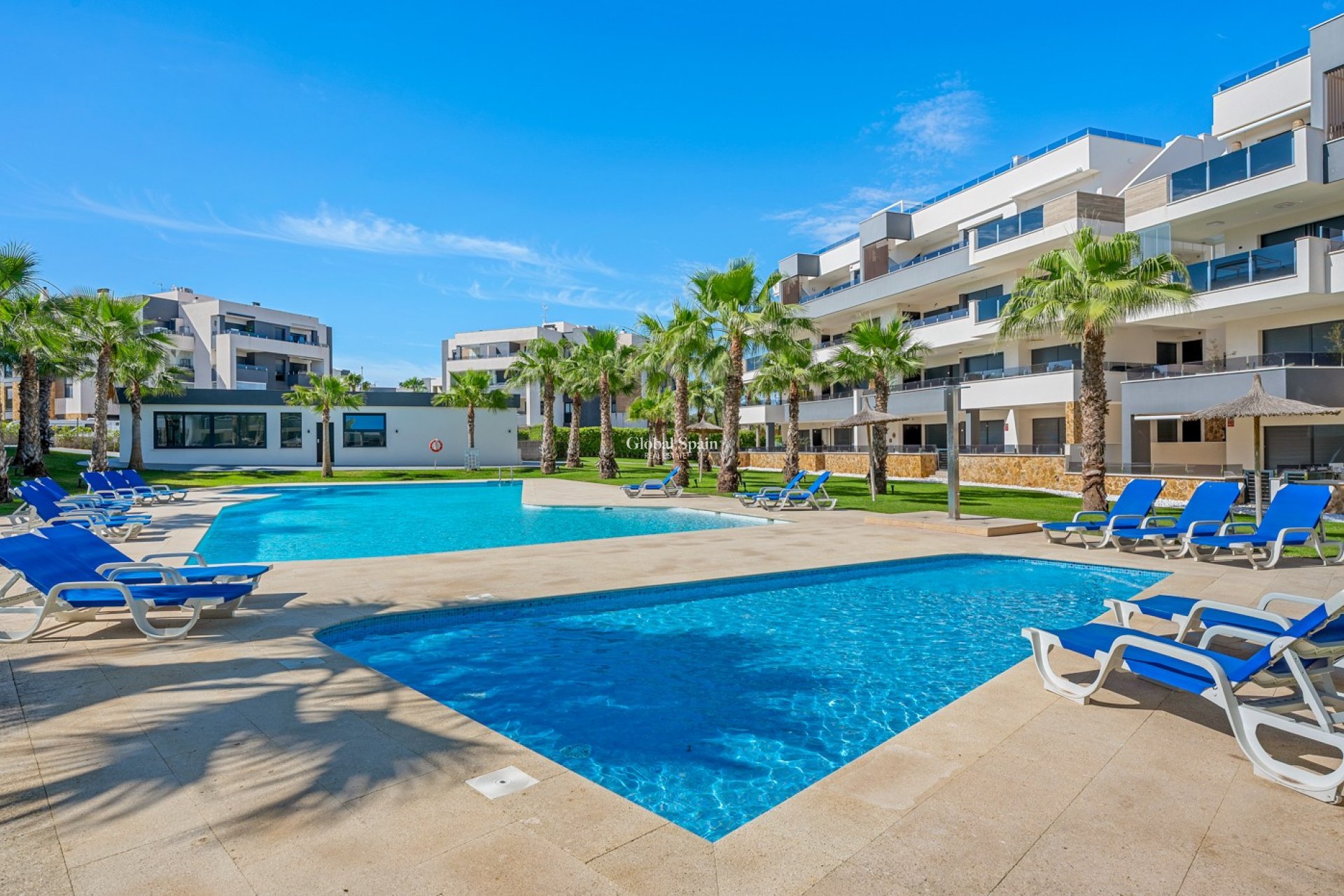 Odsprzedaż - MIESZKANIE -
ORIHUELA COSTA - 