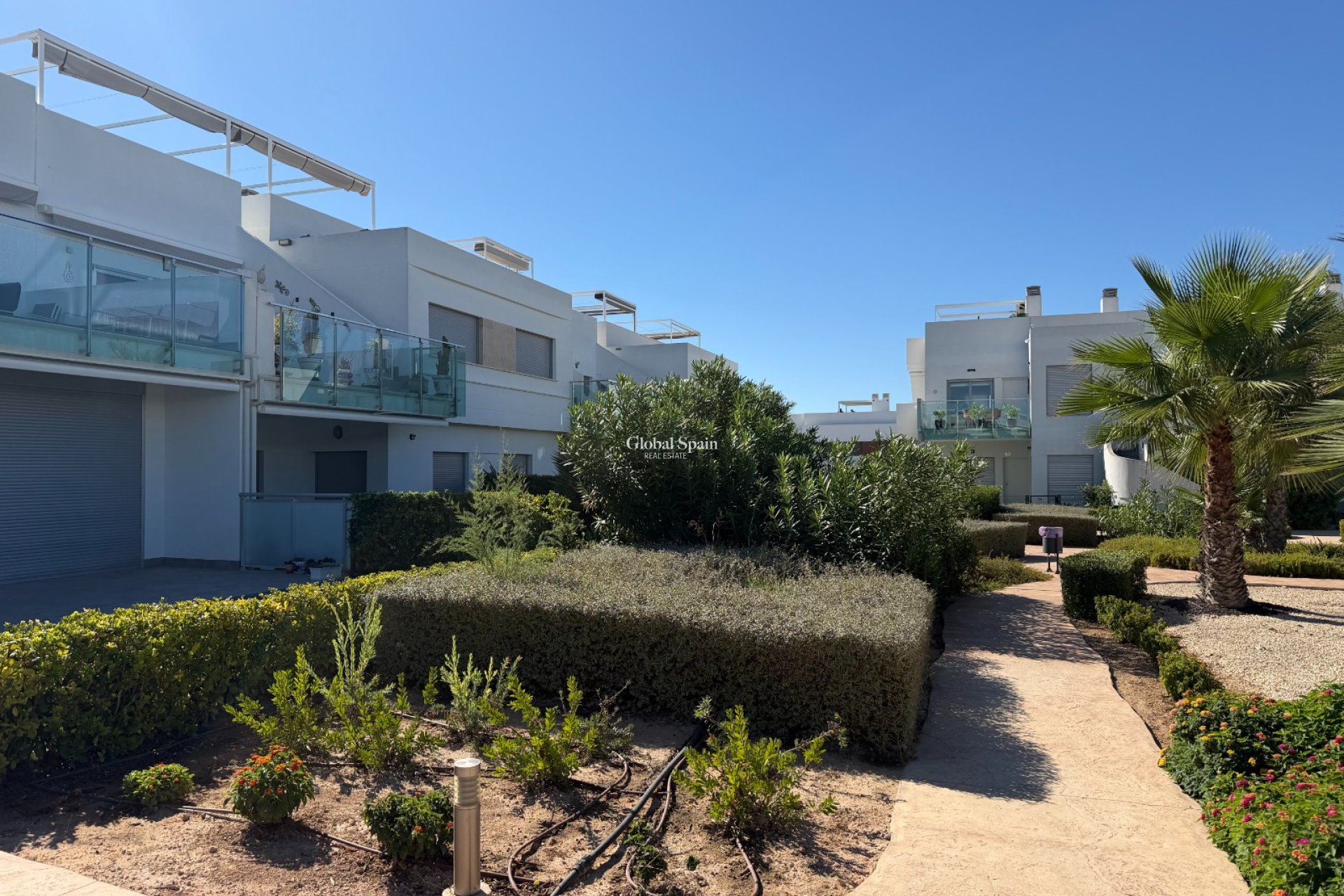 Odsprzedaż - MIESZKANIE -
ORIHUELA COSTA - 