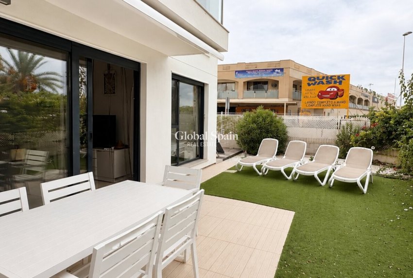 Odsprzedaż - MIESZKANIE -
ORIHUELA COSTA - 