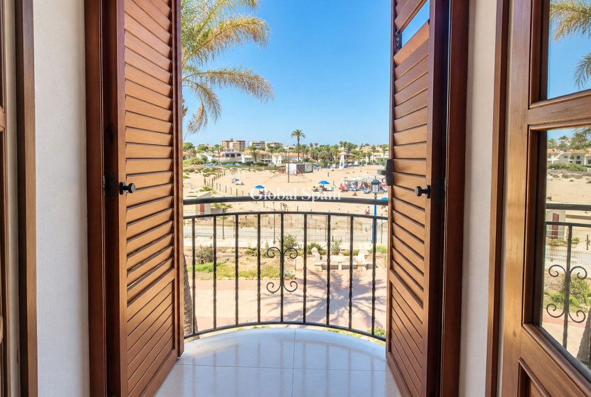 Odsprzedaż - MIESZKANIE -
ORIHUELA COSTA - 