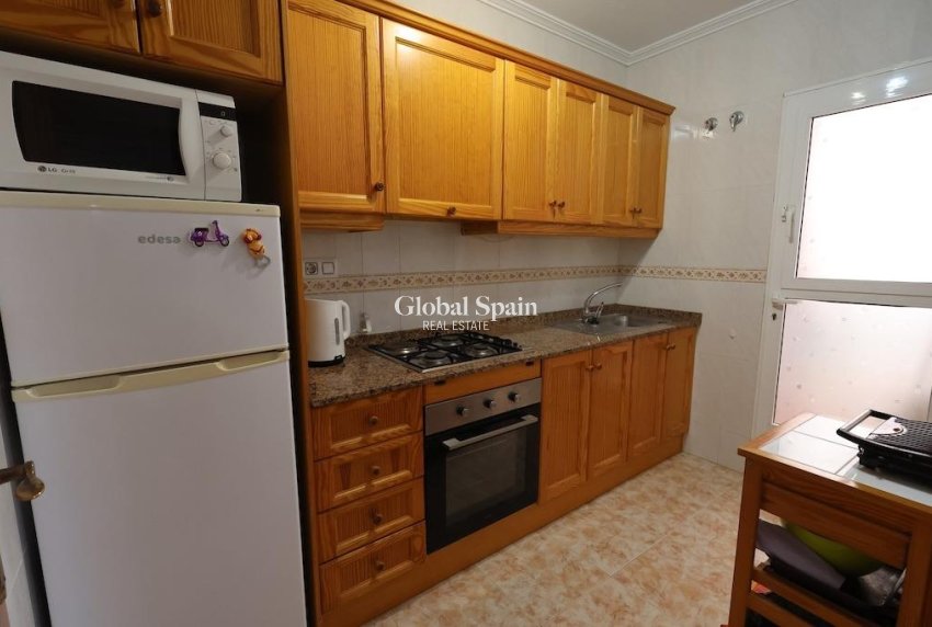 Odsprzedaż - MIESZKANIE -
ORIHUELA COSTA - 