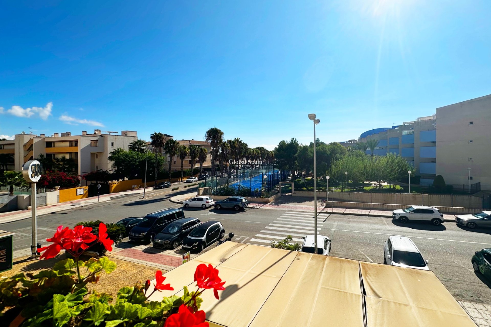 Odsprzedaż - MIESZKANIE -
ORIHUELA COSTA - 