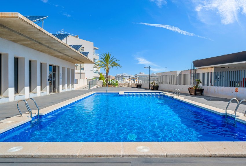 Odsprzedaż - MIESZKANIE -
ORIHUELA COSTA - 