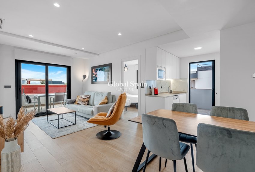 Odsprzedaż - MIESZKANIE -
ORIHUELA - Inland