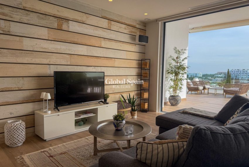 Odsprzedaż - MIESZKANIE -
ORIHUELA - LAS COLINAS GOLF RESORT