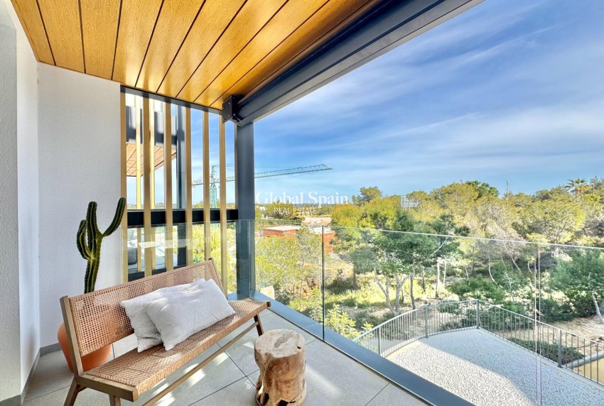 Odsprzedaż - MIESZKANIE -
ORIHUELA - LAS COLINAS GOLF RESORT