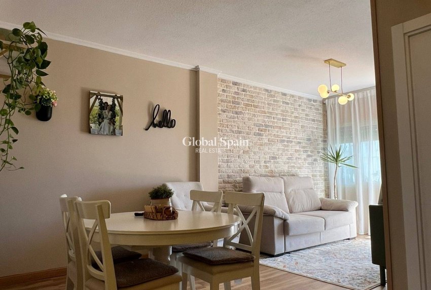 Odsprzedaż - MIESZKANIE -
PILAR DE LA HORADADA - La Torre de la Horadada