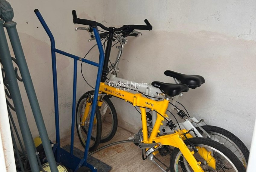 Odsprzedaż - MIESZKANIE -
PILAR DE LA HORADADA - 