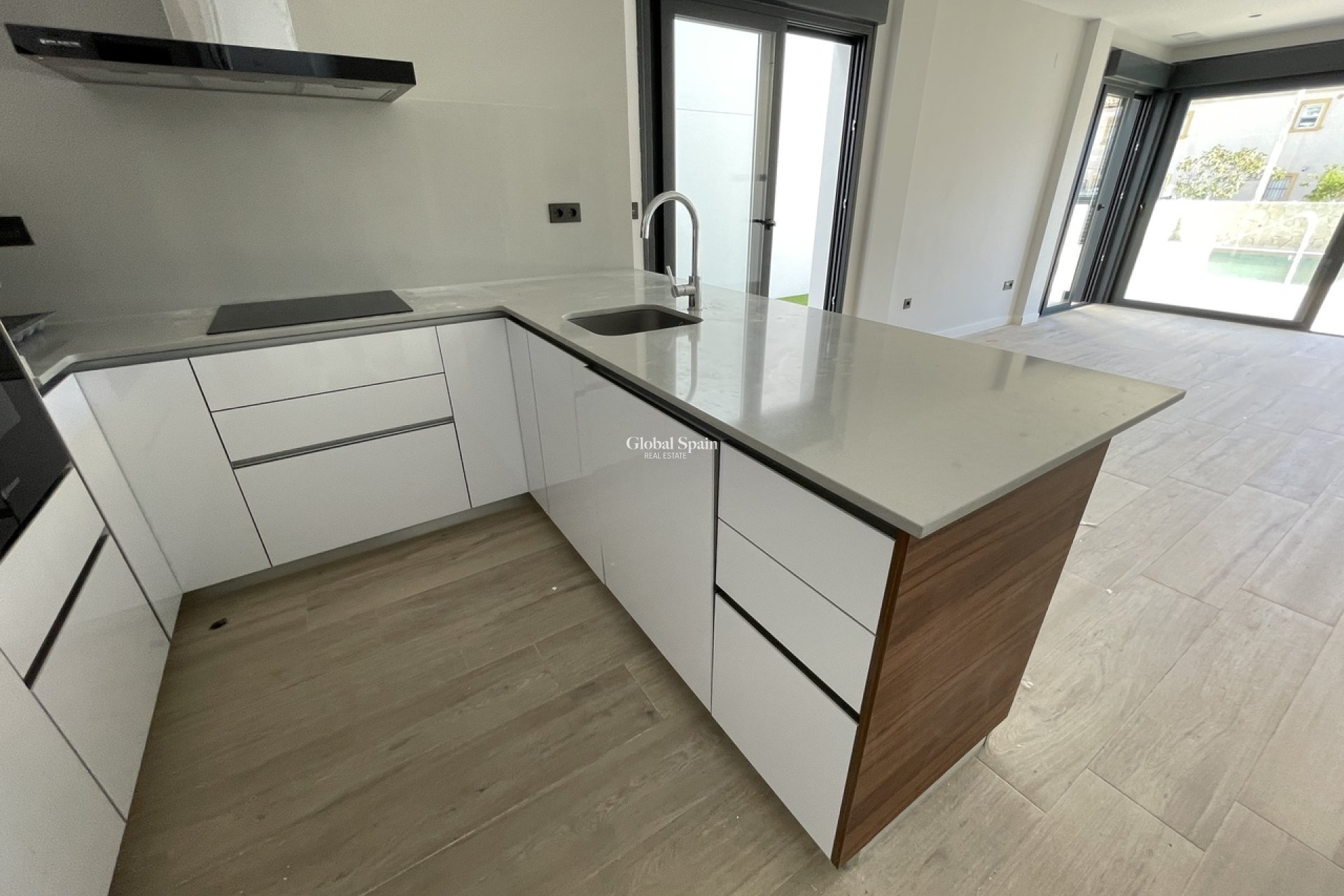 Odsprzedaż - MIESZKANIE -
PILAR DE LA HORADADA - 