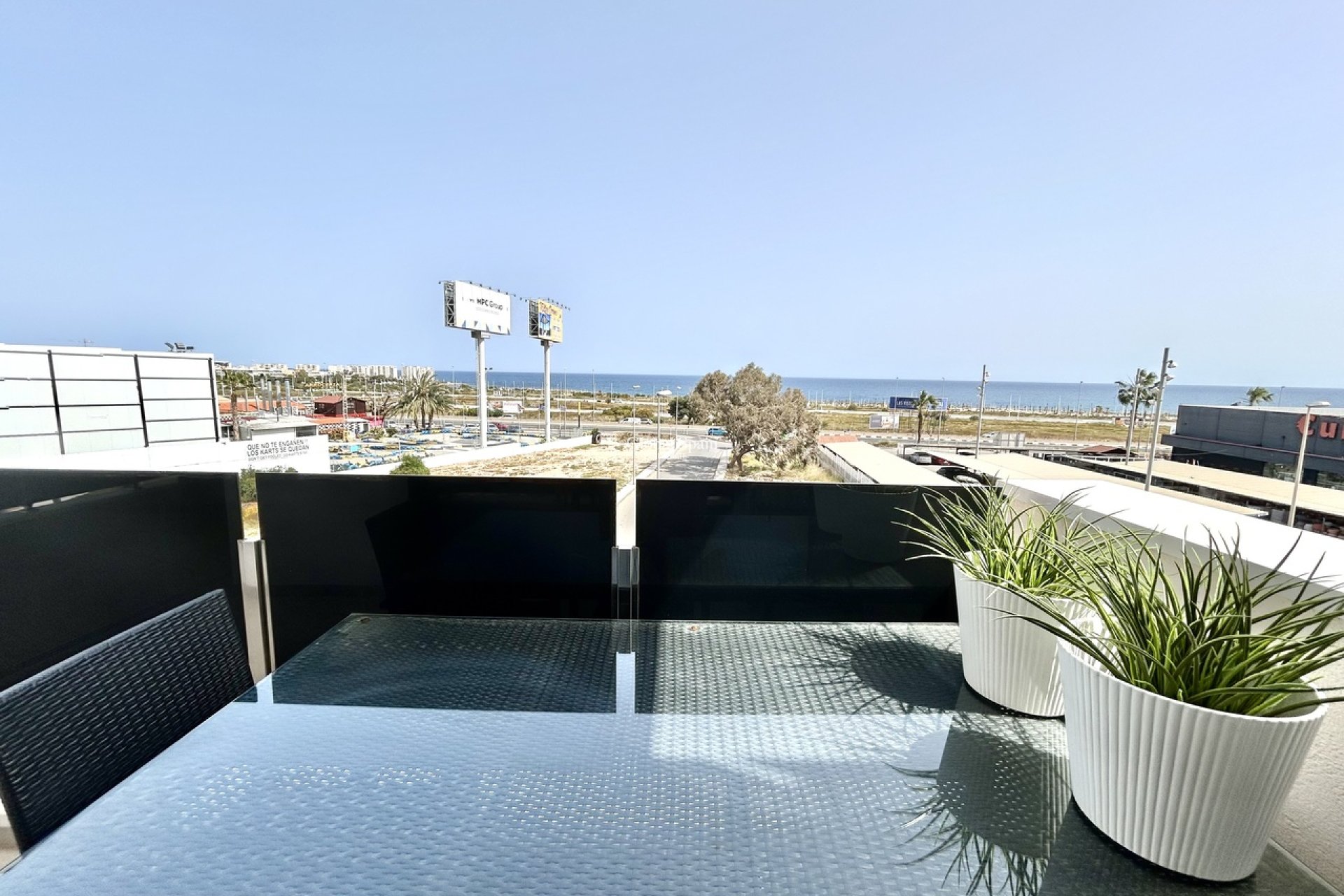 Odsprzedaż - MIESZKANIE -
PLAYA FLAMENCA - Costa Blanca