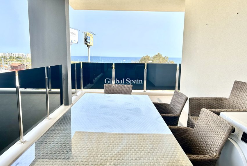 Odsprzedaż - MIESZKANIE -
PLAYA FLAMENCA - Costa Blanca