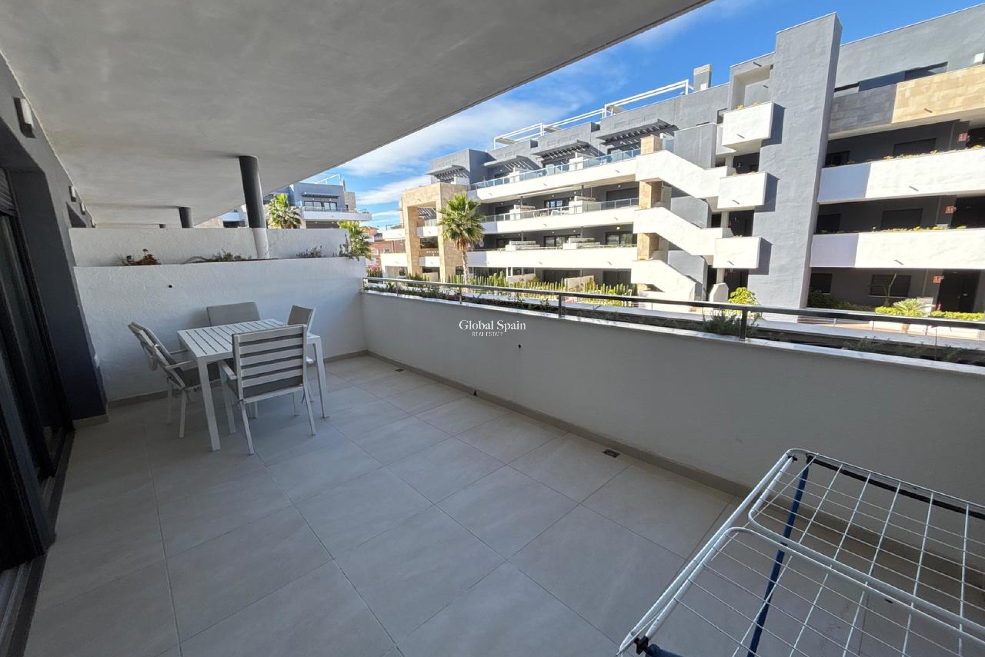 Odsprzedaż - MIESZKANIE -
PLAYA FLAMENCA - Costa Blanca