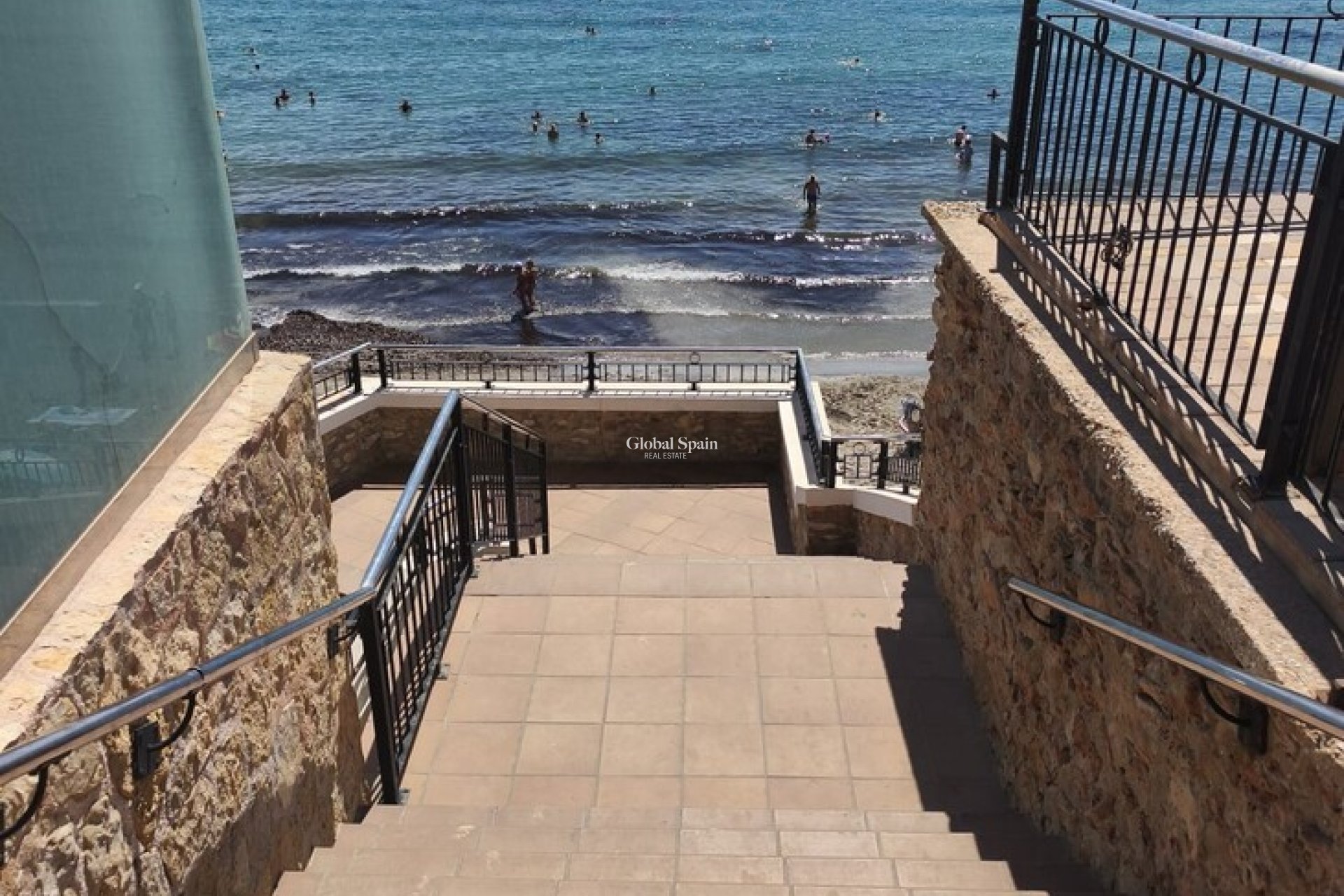 Odsprzedaż - MIESZKANIE -
PUNTA PRIMA - Costa Blanca