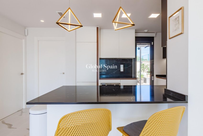 Odsprzedaż - MIESZKANIE -
SAN MIGUEL DE SALINAS - Bellavista